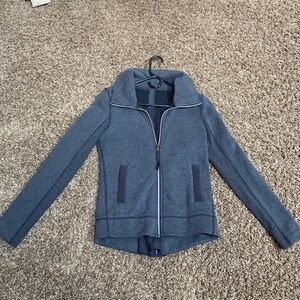 Lulu vintage dark grey sports jacket with pleated back vent. Size 6.